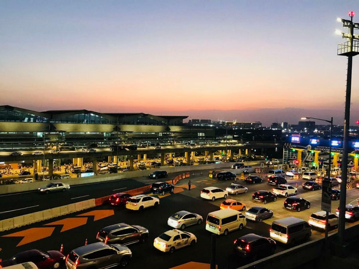 One Palm Tree Villas Across Naia-T3 Μανίλα Εξωτερικό φωτογραφία