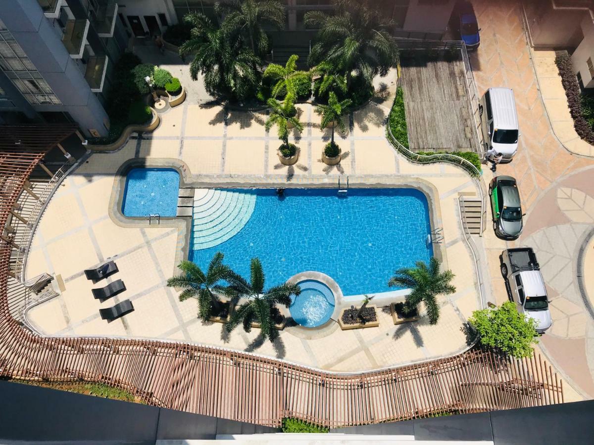 One Palm Tree Villas Across Naia-T3 Μανίλα Εξωτερικό φωτογραφία